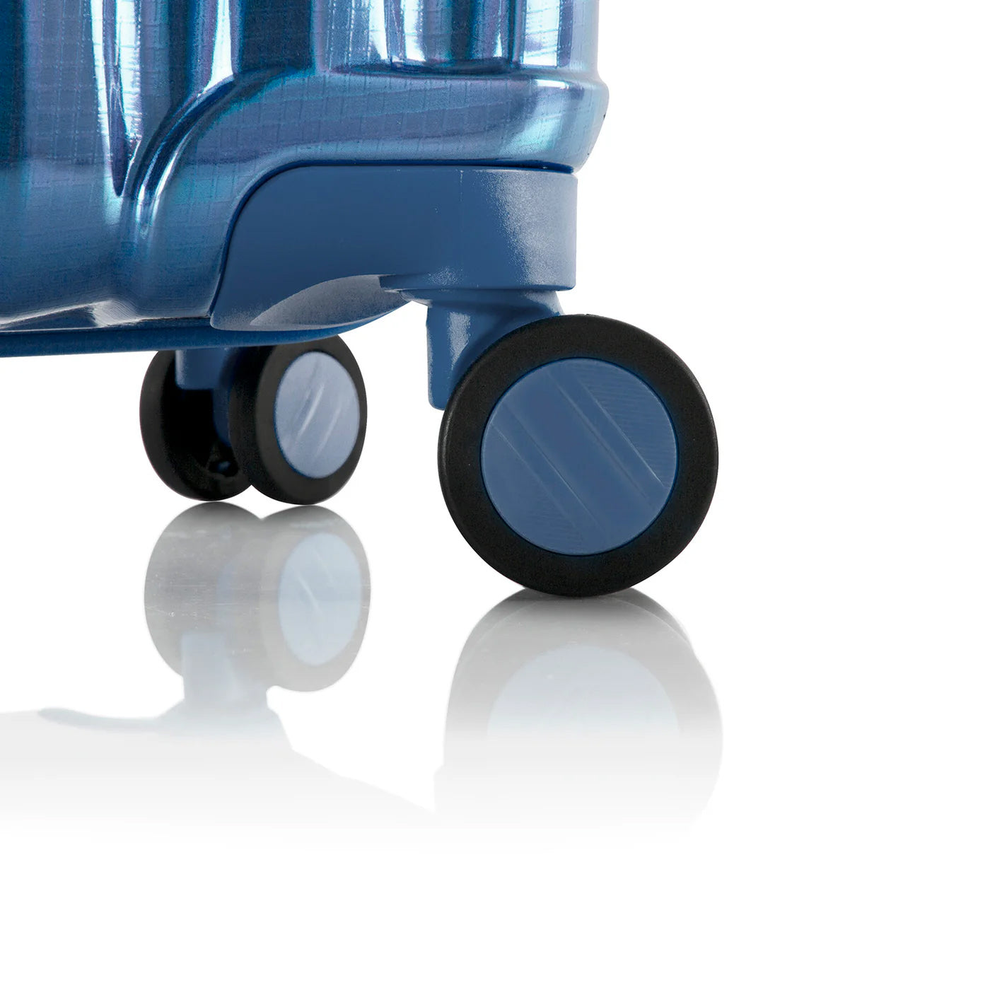 Heys Astro 3 Piece Hardside Spinner Luggage Set